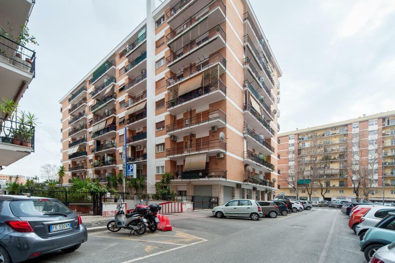 Appartamento Privato A Marconi Rome Bagian luar foto