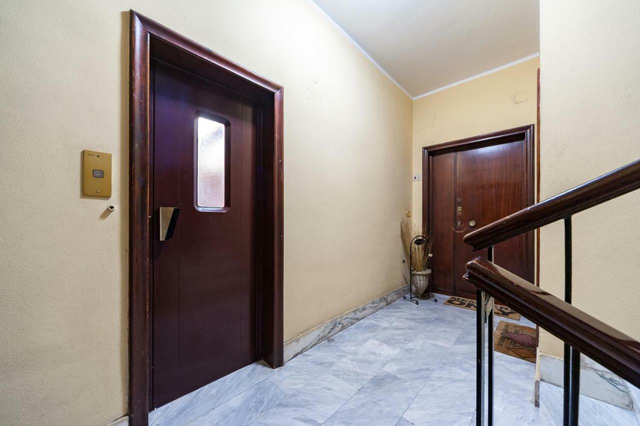 Appartamento Privato A Marconi Rome Bagian luar foto